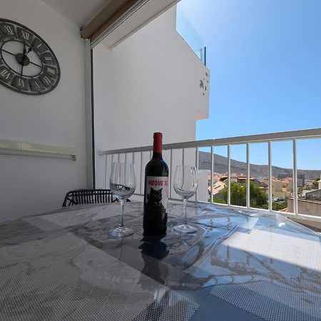 Cozy Apartment In Los Cristianos Guincho  エクステリア 写真