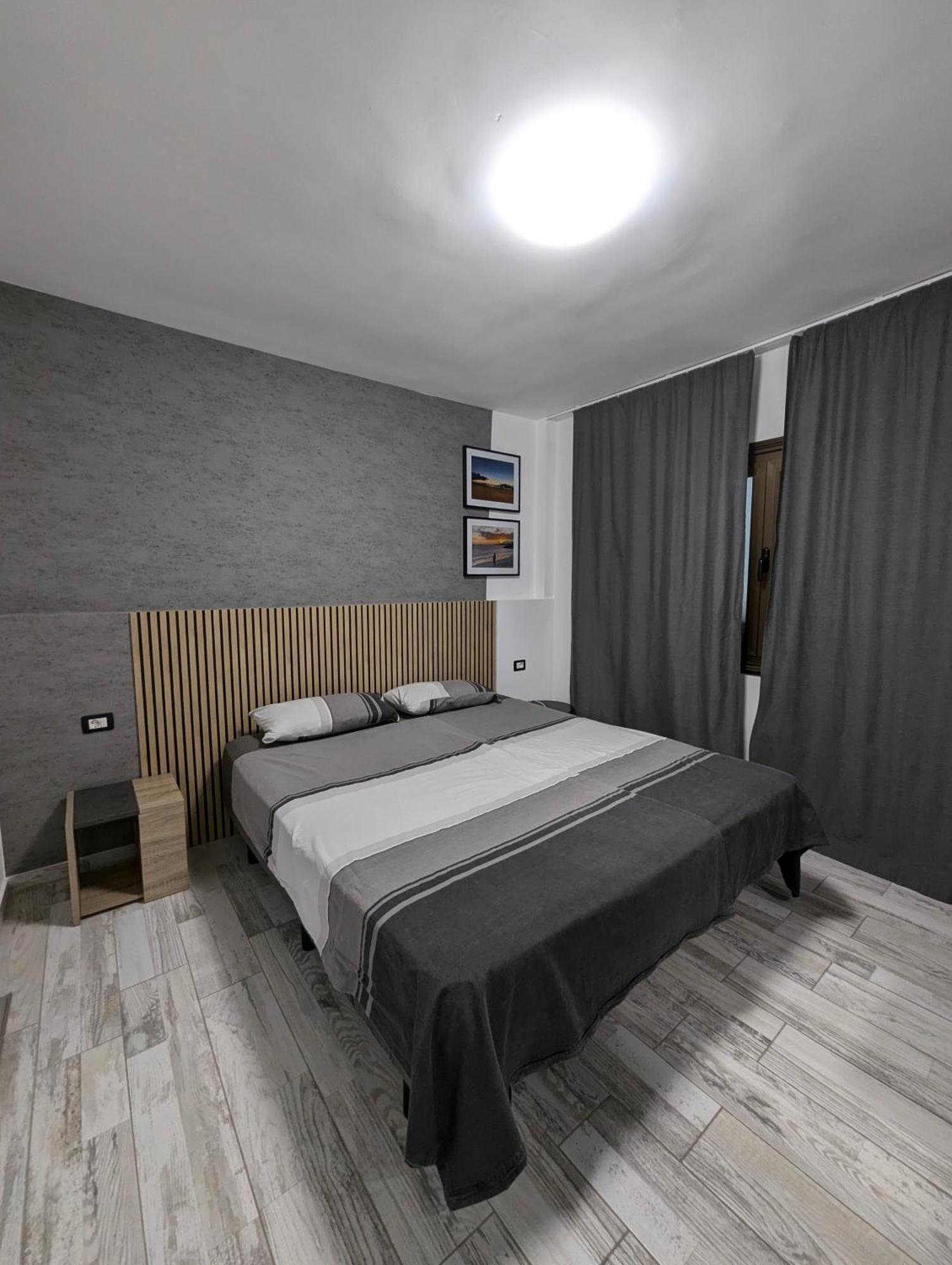 Cozy Apartment In Los Cristianos Guincho  エクステリア 写真