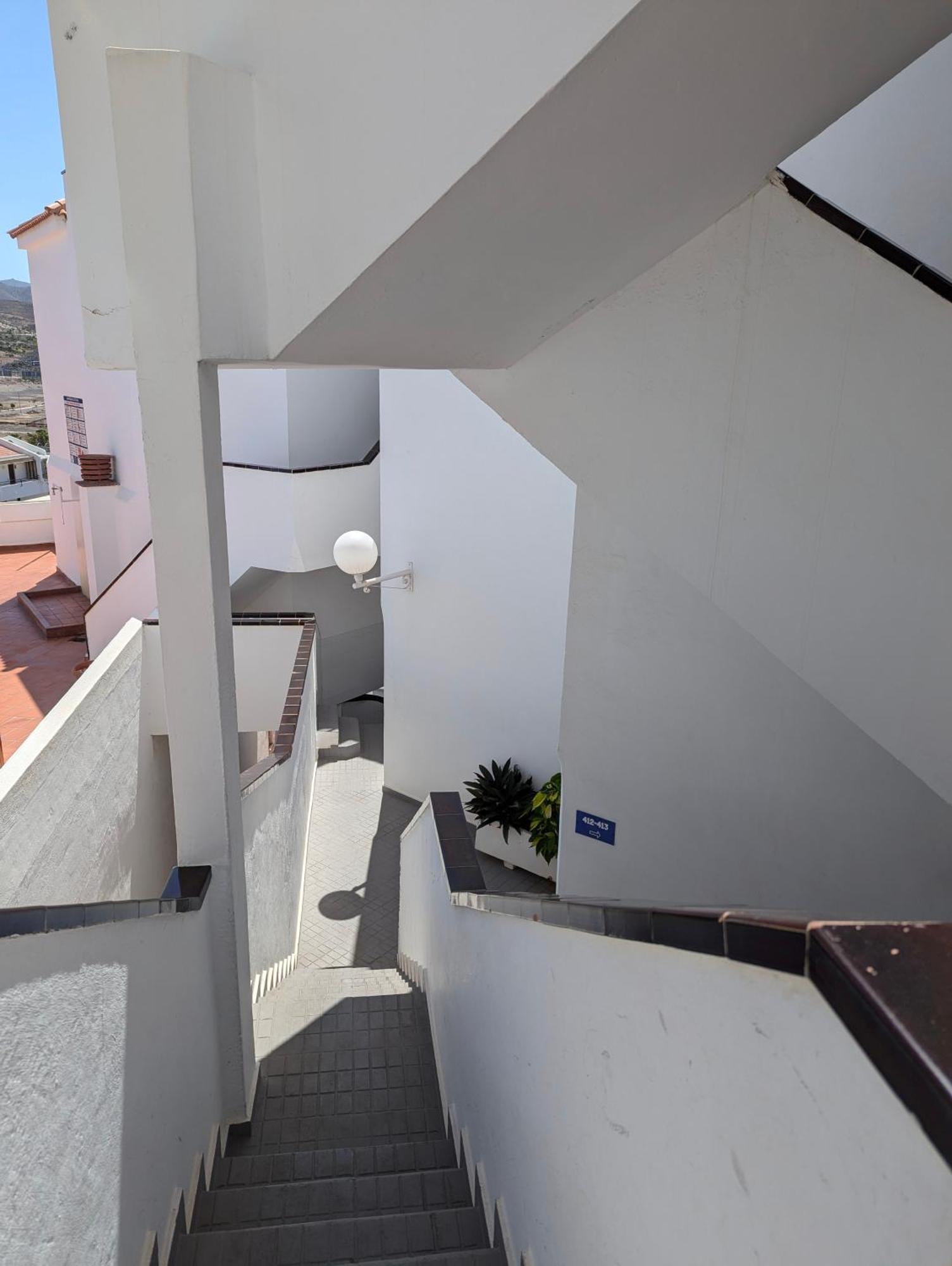 Cozy Apartment In Los Cristianos Guincho  エクステリア 写真