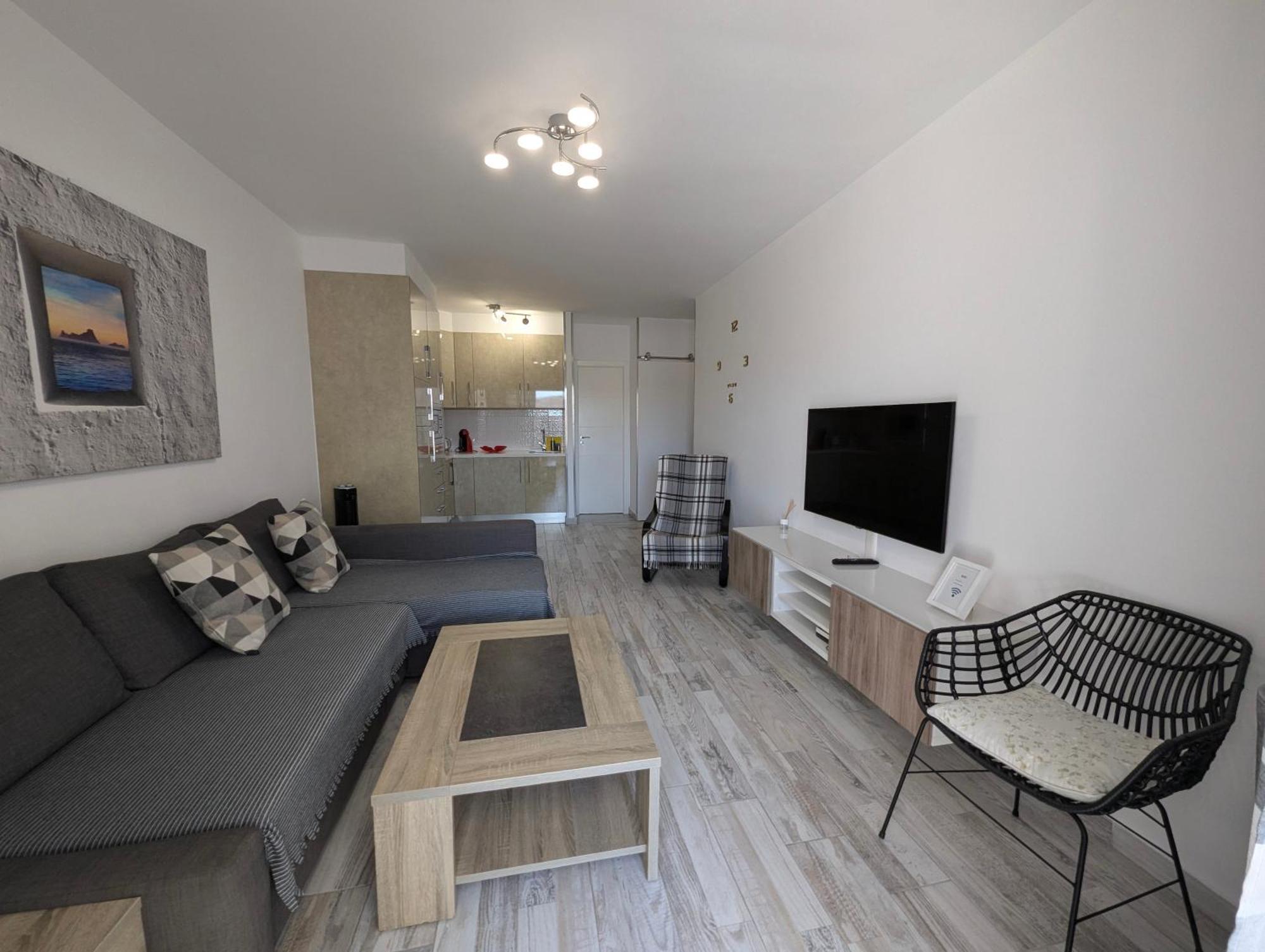 Cozy Apartment In Los Cristianos Guincho  エクステリア 写真